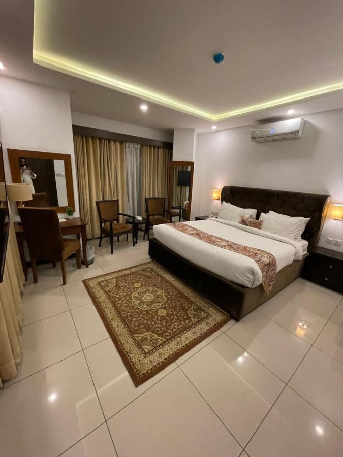 Grand Mongolia Hotel Rawalpindi Exterior photo